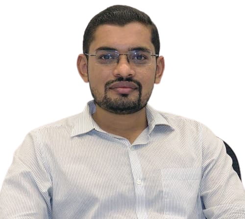 dr jinkal kunjadiya a scalp doctor near surat at hairfree & hairgrow clinic