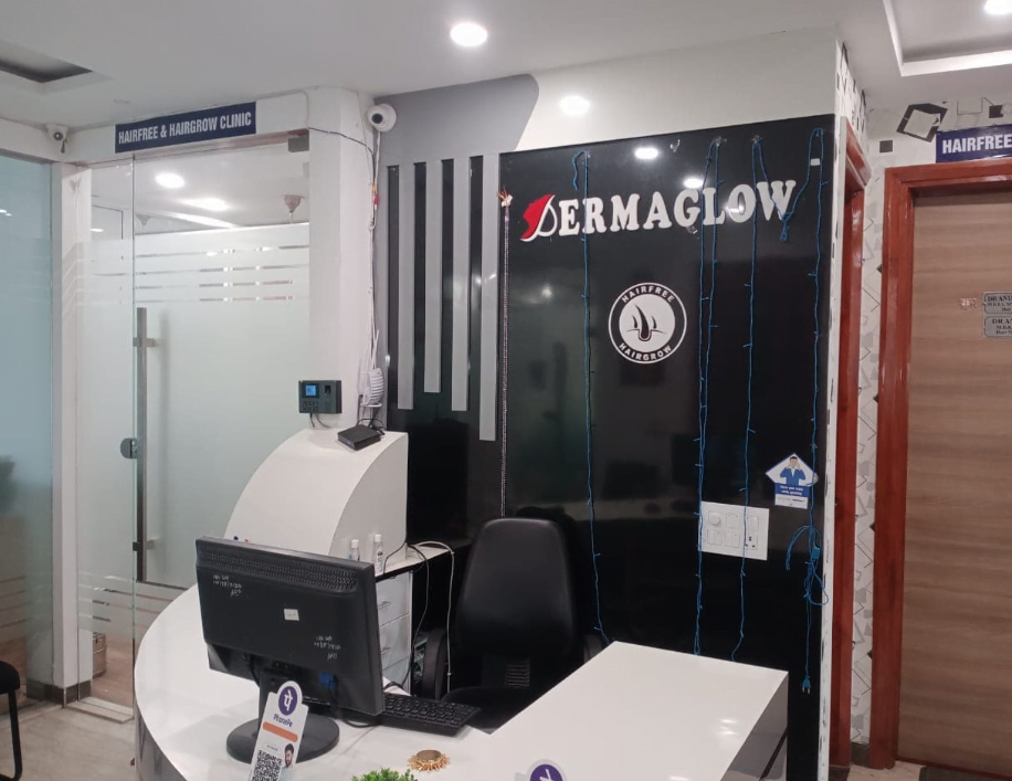 reception area of hairfreehairgrow pune branch